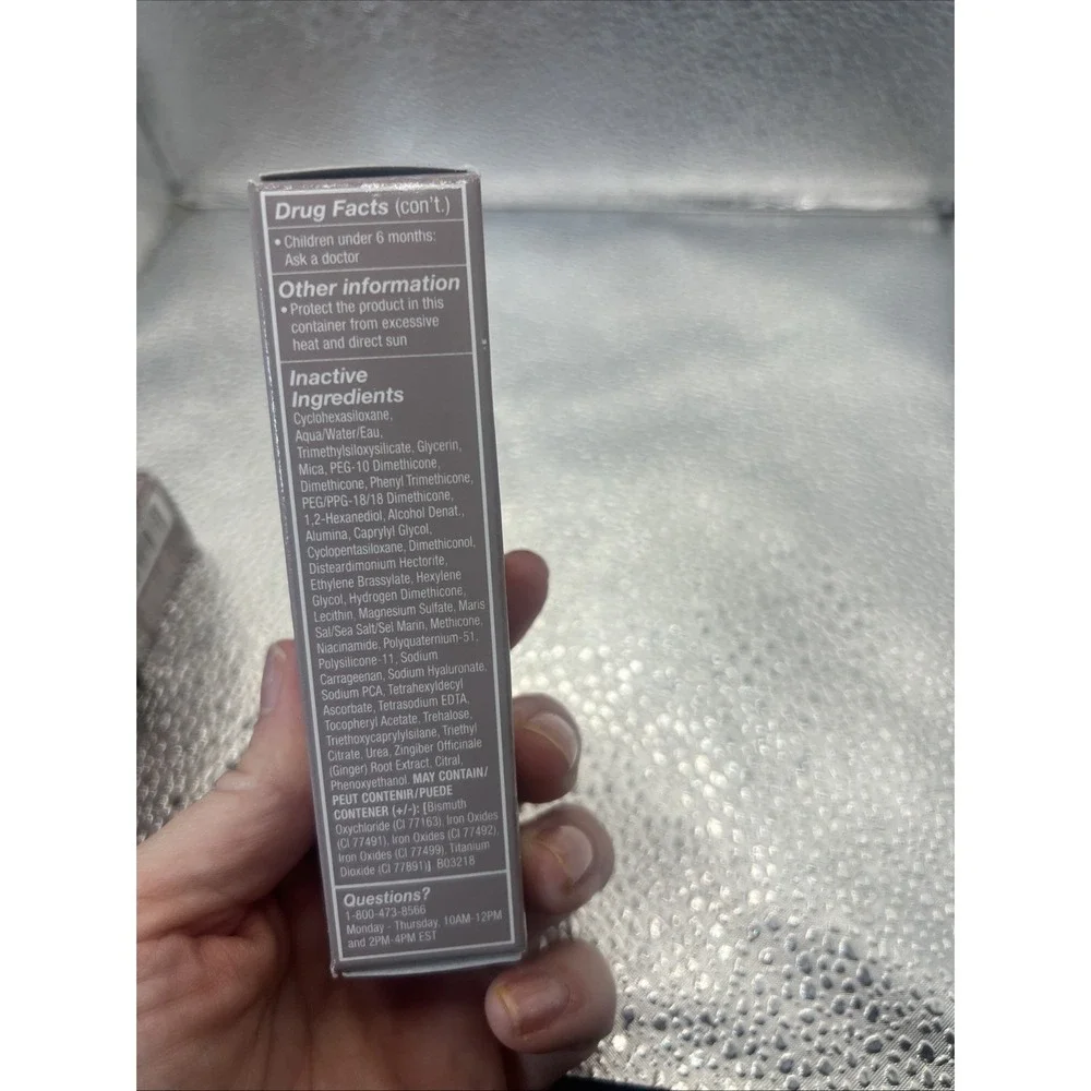 Revlon Illuminance Tinted Serum, Triple Hyaluronic Acid, SPF 15, 117 Light Beige
